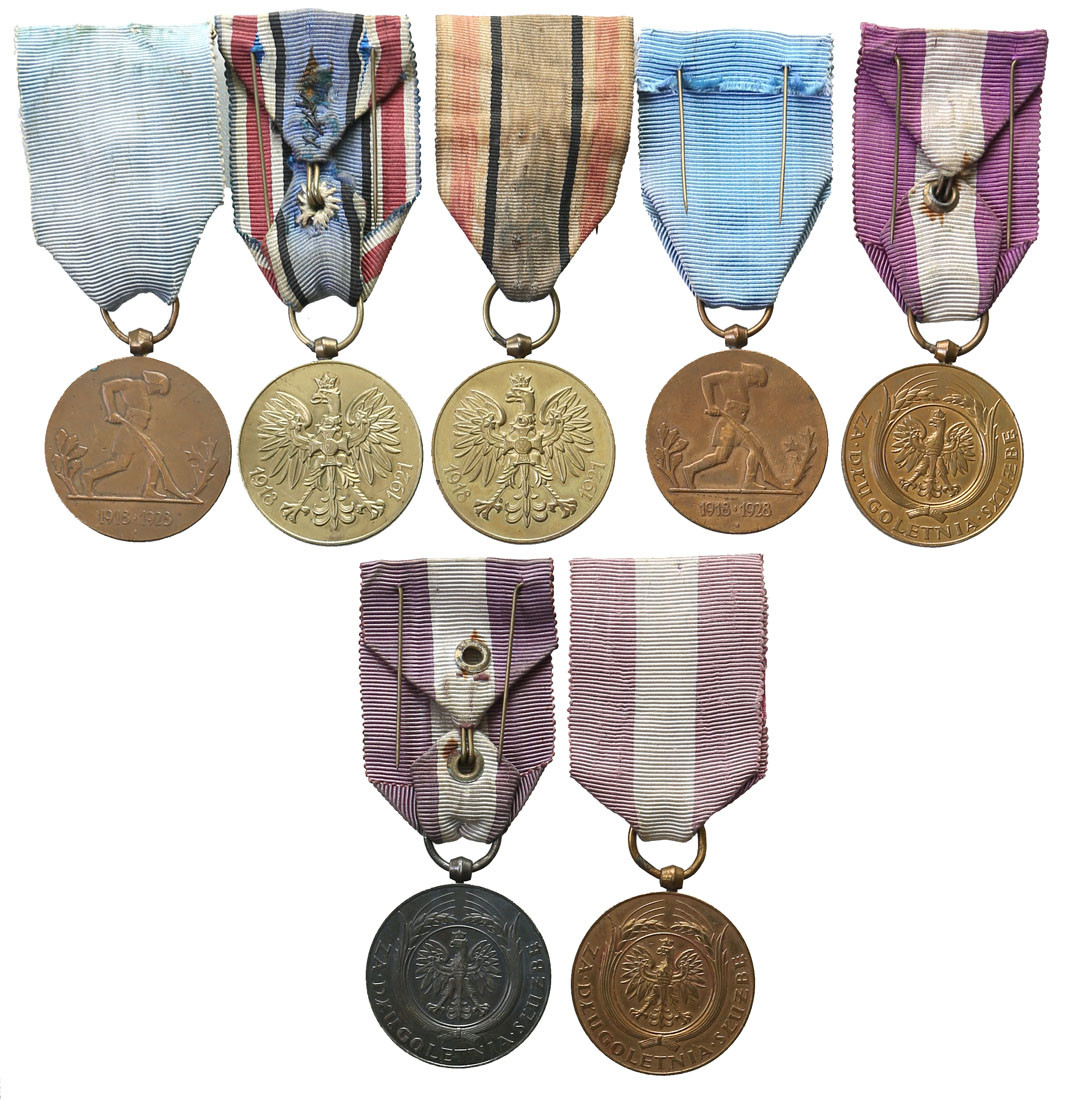 II RP. Zestaw 7 medali - Polska Swemu Obrońcy, Za długoletnią Służbę, Dziesięciolecia Odzyskanej Niepodległości